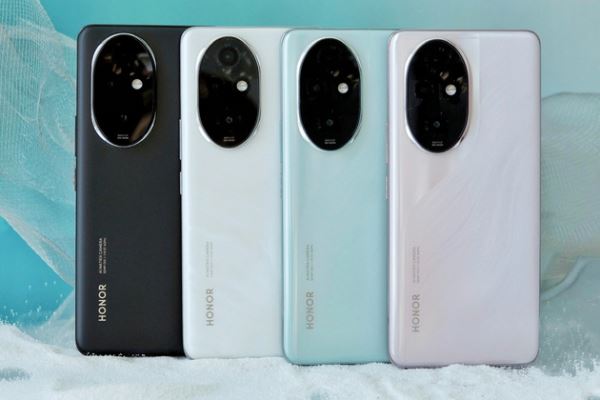 Фотограф Олег Зотов переснял портреты известных личностей на Honor 200 Pro